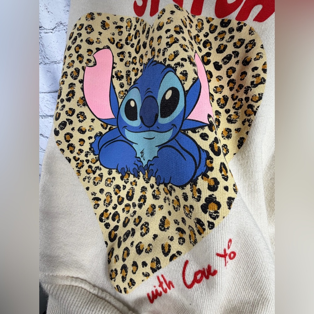 Zara Disney Classics Stitch Cream Sweater EUC - Picture 3 of 5